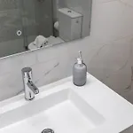 Bella Vista - By Smarthomes Апартаменты