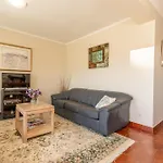 Апартаменты Bella Vista - By Smarthomes Сан-Мартинью-ду-Порту