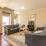Апартаменты Bella Vista - By Smarthomes Сан-Мартинью-ду-Порту